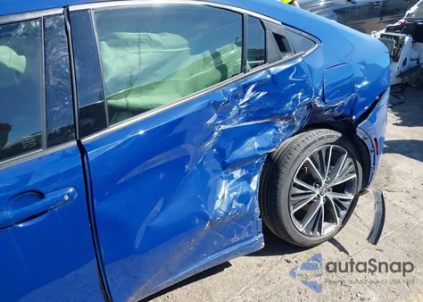 2024 Toyota Prius Xle z USA, uszkodzony, nr VIN JTDACAAU9R3020195